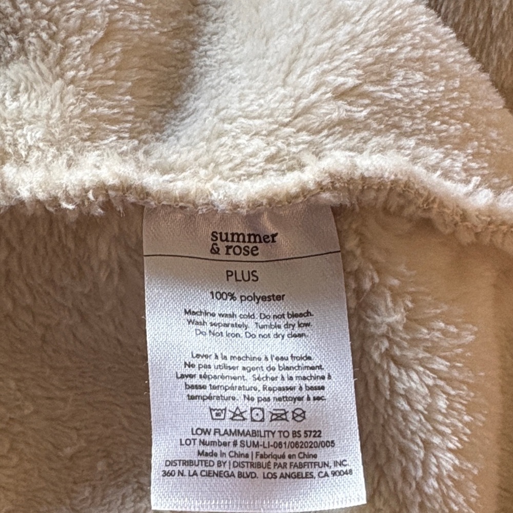 Summer & Rose Cream Robe - Picture 5 of 5